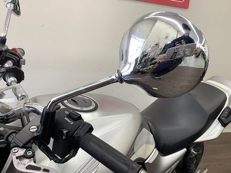 ホンダ CB400スーパーフォア CB400スーパーフォア ブラウンゴールドのリムとマットシルバーのコントラスト美しい202 19