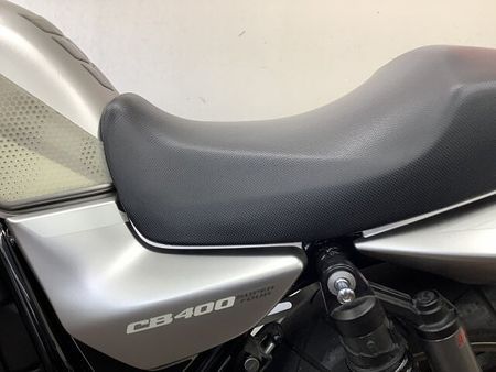 ホンダ CB400スーパーフォア CB400スーパーフォア ブラウンゴールドのリムとマットシルバーのコントラスト美しい202 28