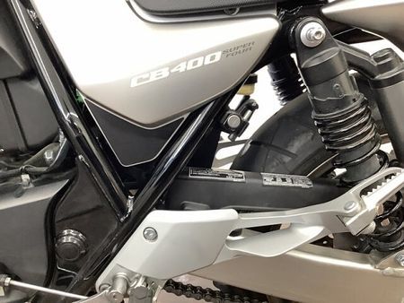 ホンダ CB400スーパーフォア CB400スーパーフォア ブラウンゴールドのリムとマットシルバーのコントラスト美しい202 29