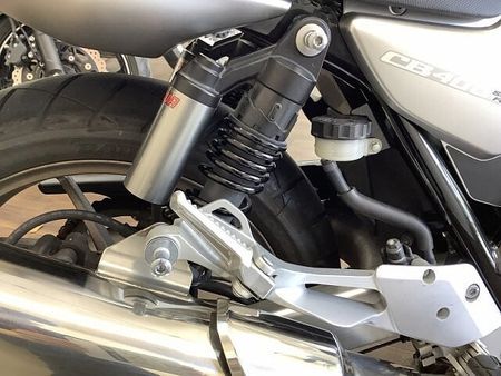 ホンダ CB400スーパーフォア CB400スーパーフォア ブラウンゴールドのリムとマットシルバーのコントラスト美しい202 38