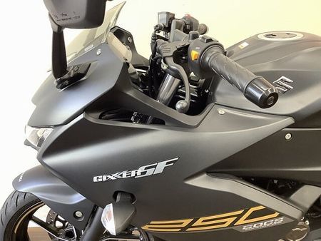 スズキ ジクサー SF250 【マル得】ジクサー250SF 軽量な車体とトルクフルなエンジンは日常使いに特におススメ!フ 26