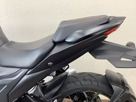スズキ ジクサー SF250 【マル得】ジクサー250SF 軽量な車体とトルクフルなエンジンは日常使いに特におススメ!フ 33