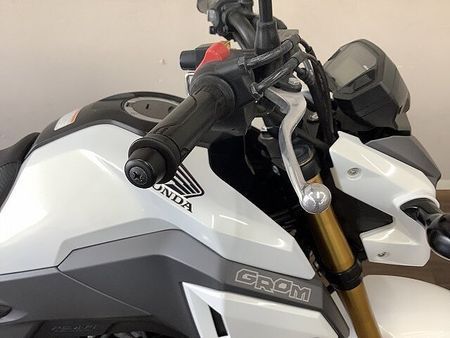 ホンダ グロム グロム コンパクトでスポーティーな走りが特長のミニバイク!四角目が特徴のJC75型!!! 13
