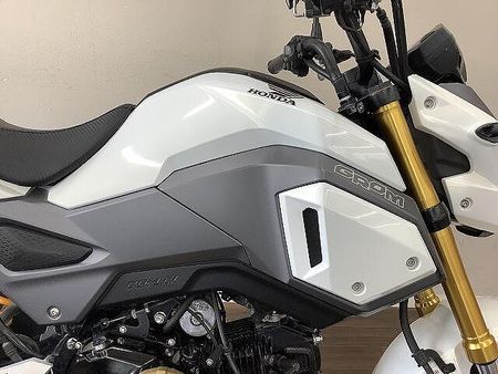 ホンダ グロム グロム コンパクトでスポーティーな走りが特長のミニバイク!四角目が特徴のJC75型!!! 14