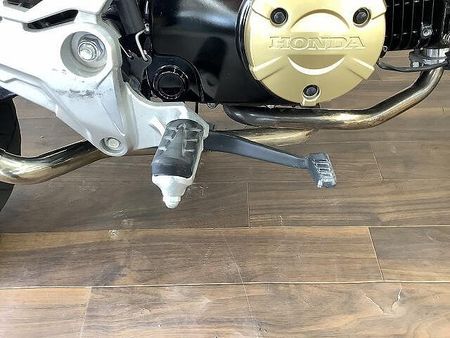 ホンダ グロム グロム コンパクトでスポーティーな走りが特長のミニバイク!四角目が特徴のJC75型!!! 17