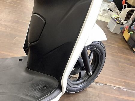ホンダ リード125 リード125 流麗なボディと広々メットインで実用性が高い1台!走行時に有ってうれしい大型ス 39