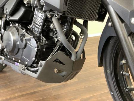 スズキ Vストローム250 V-ストローム250ABS ゆとりのあるライディングポジションと安定感ある走りが人気の秘訣 33