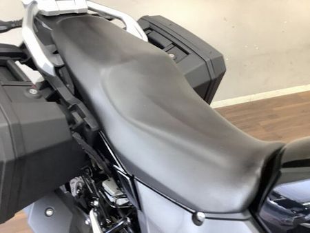 スズキ Vストローム250 V-ストローム250ABS ゆとりのあるライディングポジションと安定感ある走りが人気の秘訣 39