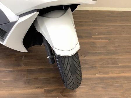 ホンダ PCX125 PCX125 機能面も充実させ進化を続けるコミューターの代表格!通勤・通学はお任せあれ! 19