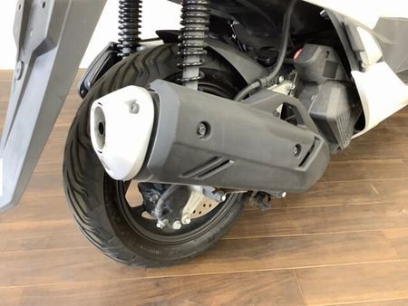ホンダ PCX125 PCX125 機能面も充実させ進化を続けるコミューターの代表格!通勤・通学はお任せあれ! 27