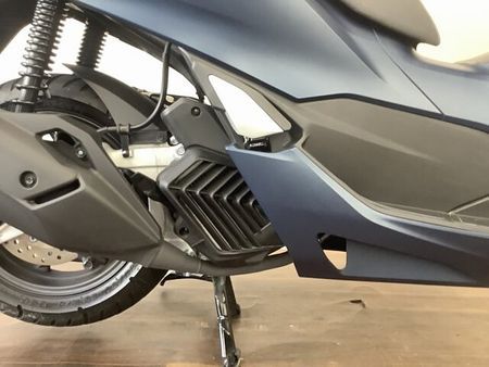 ホンダ PCX125 【マル得】PCX125 フロントABS・トラクションコントロールなど機能面も充実させたJK 24