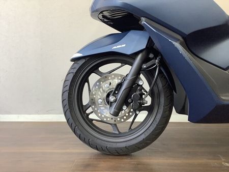 ホンダ PCX125 【マル得】PCX125 フロントABS・トラクションコントロールなど機能面も充実させたJK 36