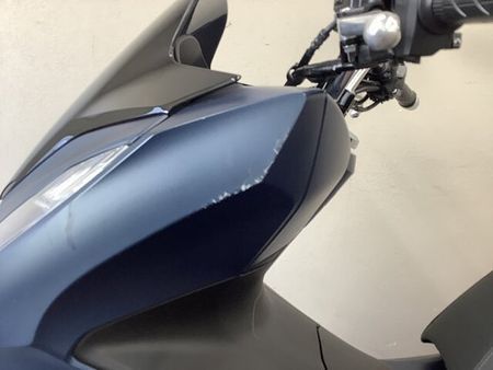 ホンダ PCX125 【マル得】PCX125 フロントABS・トラクションコントロールなど機能面も充実させたJK 38