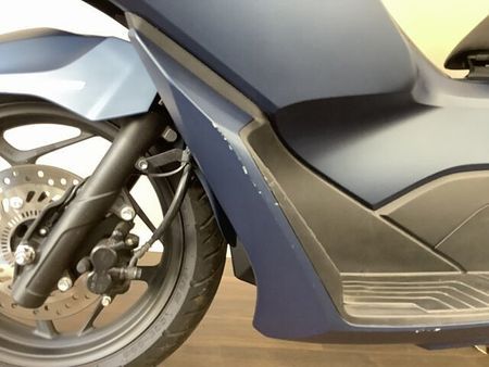 ホンダ PCX125 【マル得】PCX125 フロントABS・トラクションコントロールなど機能面も充実させたJK 40