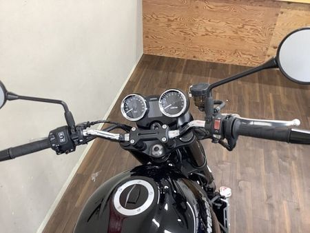 カワサキ Z900RS Z900RS ブラックアウトされた車体にモノストライプがアクセントな2024年モデル!ワン 27