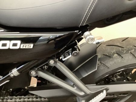 カワサキ Z900RS Z900RS ブラックアウトされた車体にモノストライプがアクセントな2024年モデル!ワン 35