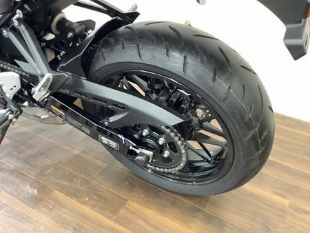 カワサキ Z900RS Z900RS ブラックアウトされた車体にモノストライプがアクセントな2024年モデル!ワン 38