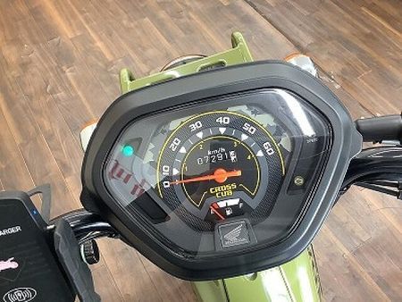ホンダ クロスカブ50 クロスカブ50 街乗りにアウトドアに活躍するアクティブな1台!14インチのホイールで足つき 19