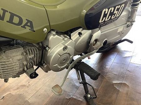ホンダ クロスカブ50 クロスカブ50 街乗りにアウトドアに活躍するアクティブな1台!14インチのホイールで足つき 23