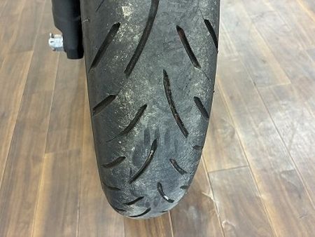 カワサキ ニンジャ 400 ニンジャ400 比較的大きなタンクとシャープな走りで街乗り・ツーリング共に活躍するミドルク 22