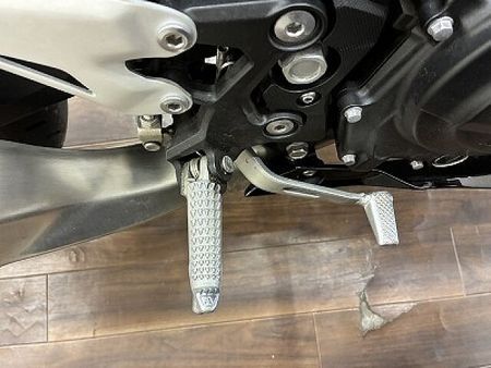 カワサキ ニンジャ 400 ニンジャ400 比較的大きなタンクとシャープな走りで街乗り・ツーリング共に活躍するミドルク 34