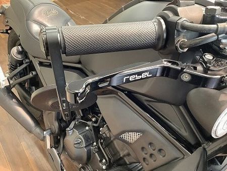 ホンダ レブル 250 レブル250 カスタムするバイクの楽しさを具現化させたスタイル!便利なサイドバッグ装備! 27