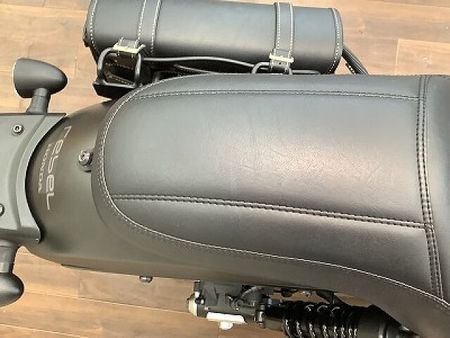 ホンダ レブル 250 レブル250 カスタムするバイクの楽しさを具現化させたスタイル!便利なサイドバッグ装備! 38