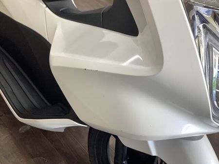 ホンダ PCX125 PCX LEDライト搭載のJF56型!安定感ある乗り味と燃費の良さに定評あるロングセラー! 20