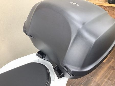 ホンダ PCX125 PCX LEDライト搭載のJF56型!安定感ある乗り味と燃費の良さに定評あるロングセラー! 30