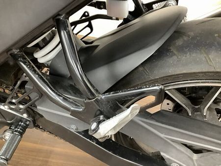 スズキ ジクサー SF250 ジクサー250SF 軽く扱いやすい車体と油冷エンジンがアイデンティティです!安心の政府認証 36