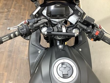 スズキ ジクサー SF250 ジクサー250SF 軽く扱いやすい車体と油冷エンジンがアイデンティティです!安心の政府認証 8