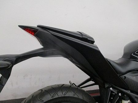 ヤマハ YZF-R25 YZF-R25 2021年モデル 36