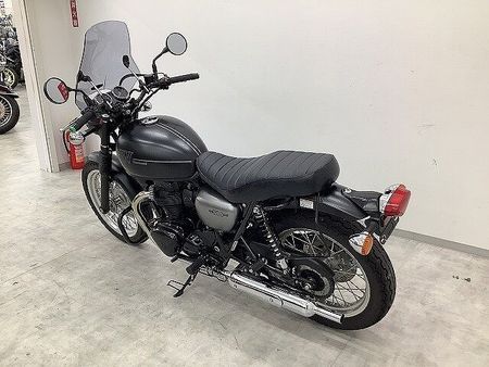 カワサキ W800 STREET W800ストリート 2019年モデル スクリーン・エンジンガード装備!! 14
