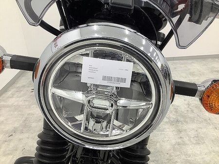 カワサキ W800 STREET W800ストリート 2019年モデル スクリーン・エンジンガード装備!! 19
