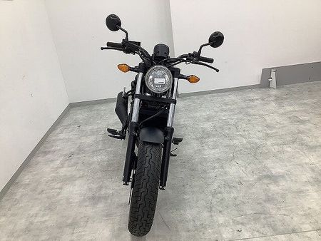 ホンダ レブル 250 REBEL 250 フルノーマル・2017年モデル 単眼丸目のハロゲンヘッドライトがレトロ 17