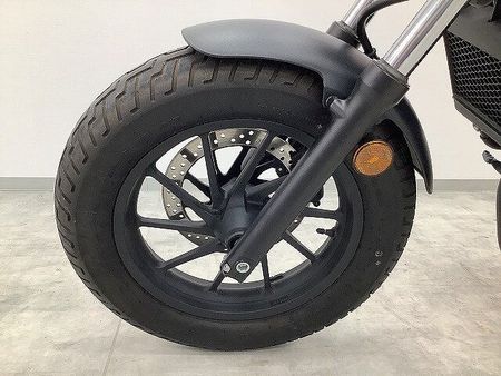 ホンダ レブル 250 REBEL 250 フルノーマル・2017年モデル 単眼丸目のハロゲンヘッドライトがレトロ 23
