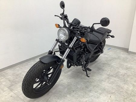 ホンダ レブル 250 REBEL 250 フルノーマル・2017年モデル 単眼丸目のハロゲンヘッドライトがレトロ 6