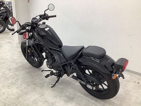 ホンダ レブル 250 REBEL 250 フルノーマル・2017年モデル 単眼丸目のハロゲンヘッドライトがレトロ 7