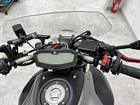 ヤマハ MT-07 【マル得】MT-07 リアボックス・スクリーン 軽量かつ高トルク、そして扱いやすい性格が初 26