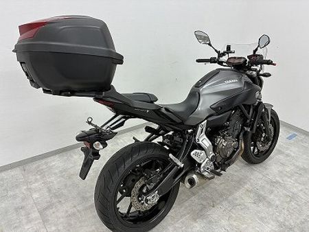 ヤマハ MT-07 【マル得】MT-07 リアボックス・スクリーン 軽量かつ高トルク、そして扱いやすい性格が初 3