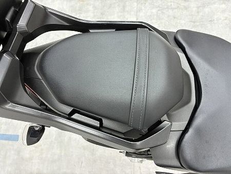 ヤマハ MT-07 【マル得】MT-07 リアボックス・スクリーン 軽量かつ高トルク、そして扱いやすい性格が初 36