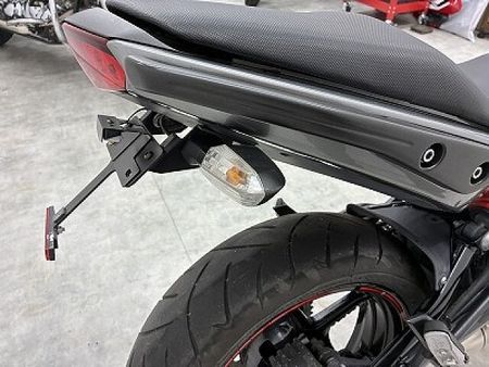 カワサキ ニンジャ 400R ニンジャ400R フルノーマル・2013年モデル スチールフレームの信頼性、パワフルな並列 15