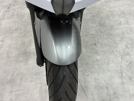 カワサキ ニンジャ 400R ニンジャ400R フルノーマル・2013年モデル スチールフレームの信頼性、パワフルな並列 18