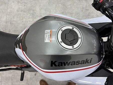 カワサキ ニンジャ 400R ニンジャ400R フルノーマル・2013年モデル スチールフレームの信頼性、パワフルな並列 25