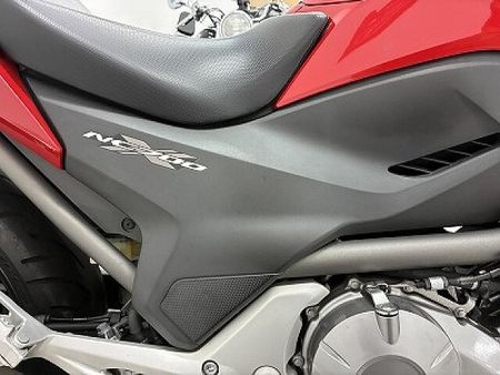 ホンダ NC700X NC700X ABS リアキャリア・2012年モデル ミドルクラスのアドベンチャー!軽量で 35