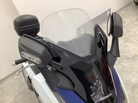 ホンダ フォルツァ(MF06) FORZA リアボックス・2018年モデル 大容量トランクで日常?ツーリングまで幅広く対応 16