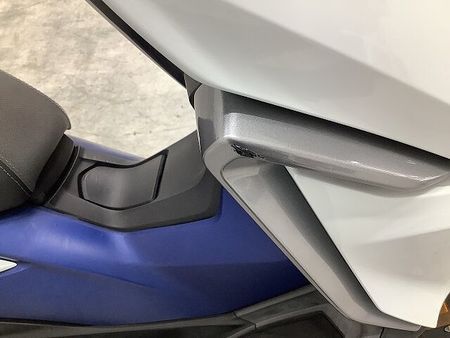 ホンダ フォルツァ(MF06) FORZA リアボックス・2018年モデル 大容量トランクで日常?ツーリングまで幅広く対応 22