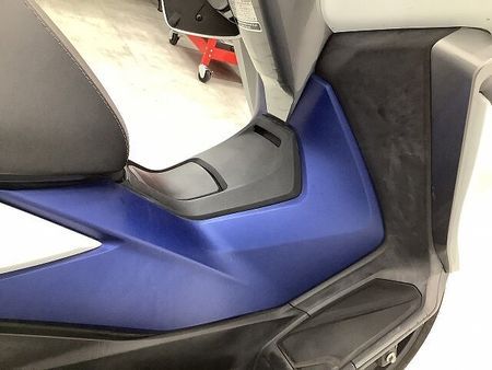 ホンダ フォルツァ(MF06) FORZA リアボックス・2018年モデル 大容量トランクで日常?ツーリングまで幅広く対応 32