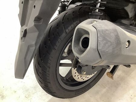 ホンダ フォルツァ(MF06) FORZA リアボックス・2018年モデル 大容量トランクで日常?ツーリングまで幅広く対応 38