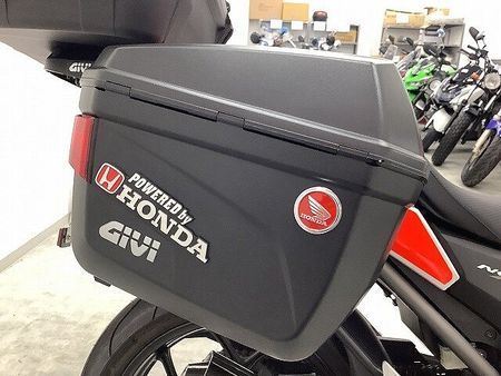 ホンダ NC700X NC700X マルボロステッカー・ロングスクリーン・リアボックス 低中速トルク重視の「通勤 35